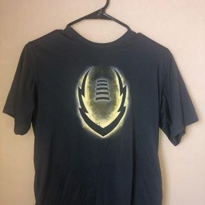A youth XL Nike Football shirt